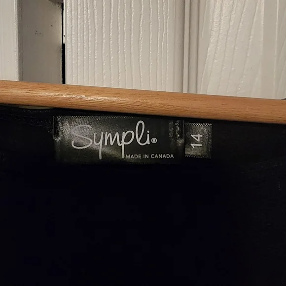 Sympli Top - Picture 3 of 3